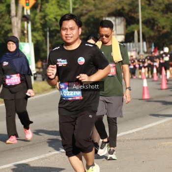 Runner Photo 3938718