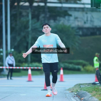 Runner Photo 3938843