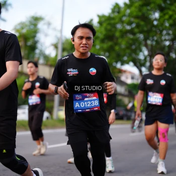 Runner Photo 3938939
