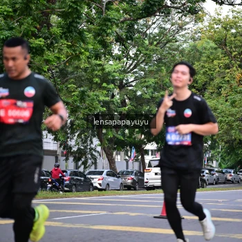 Runner Photo 3938983