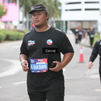 Runner Photo 3939210