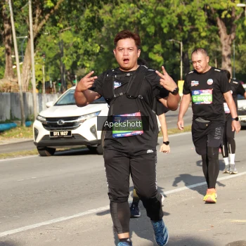 Runner Photo 3939249