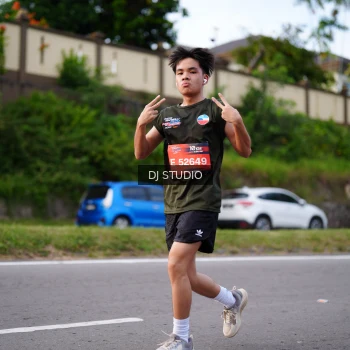 Runner Photo 3939336