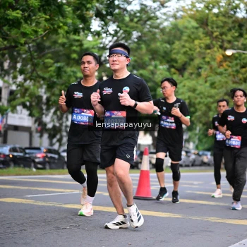 Runner Photo 3939415