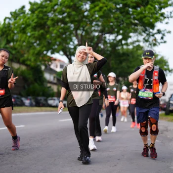 Runner Photo 3939495