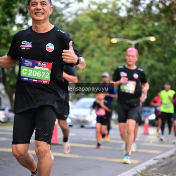 Runner Photo 3939555