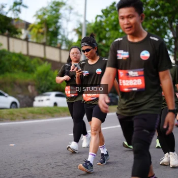 Runner Photo 3939563