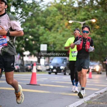 Runner Photo 3939643