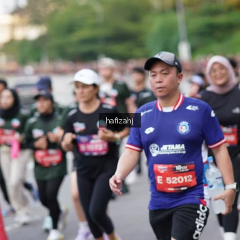 Runner Photo 3939685