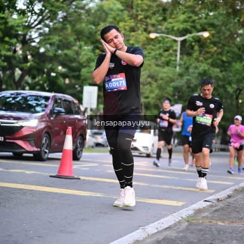Runner Photo 3939712