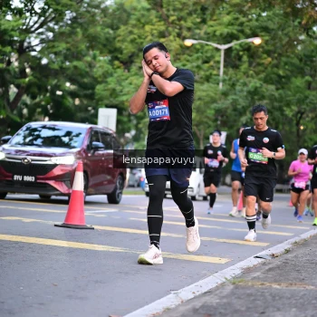 Runner Photo 3939734