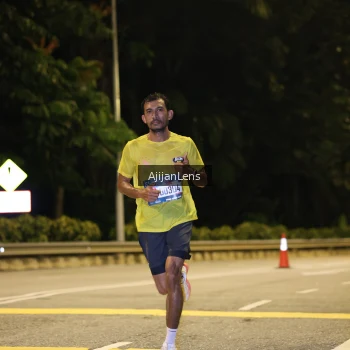 Runner Photo 3939738