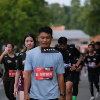 Runner Photo 3939792