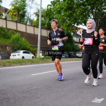 Runner Photo 3939874
