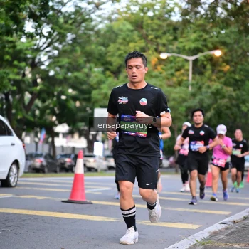 Runner Photo 3939924