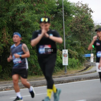 Runner Photo 3940015