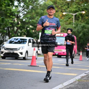 Runner Photo 3940144