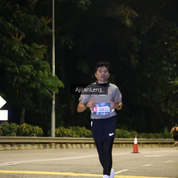 Runner Photo 3940369