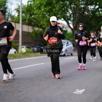 Runner Photo 3940537