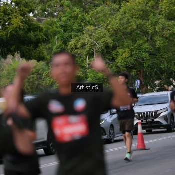 Runner Photo 3940545