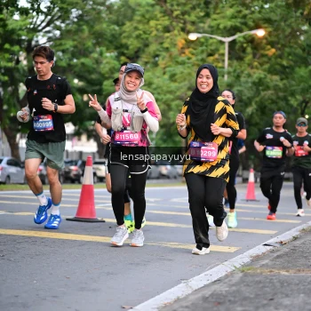 Runner Photo 3940546