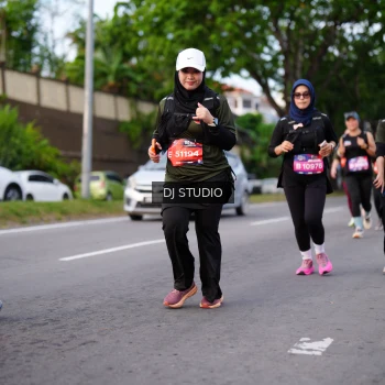 Runner Photo 3940577