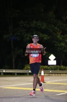Runner Photo 3940650