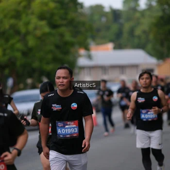 Runner Photo 3940693