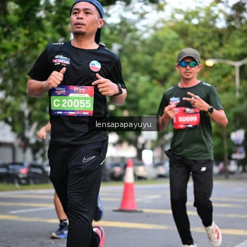 Runner Photo 3940718