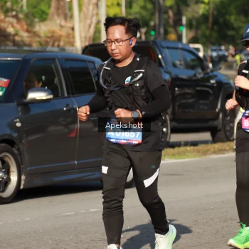 Runner Photo 3940767
