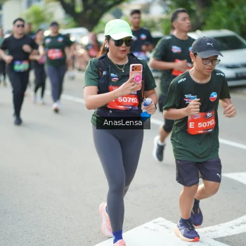 Runner Photo 3940783