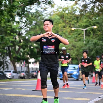 Runner Photo 3940852