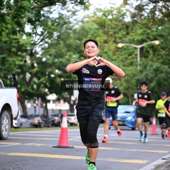 Runner Photo 3940874