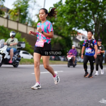 Runner Photo 3940876