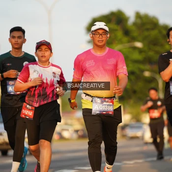 Runner Photo 3940945