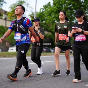 Runner Photo 3940993
