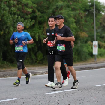 Runner Photo 3941012