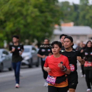 Runner Photo 3941123