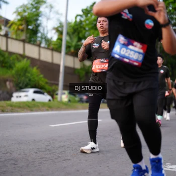 Runner Photo 3941182
