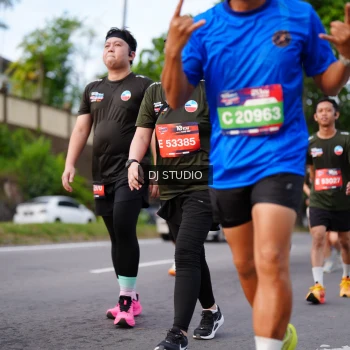 Runner Photo 3941309