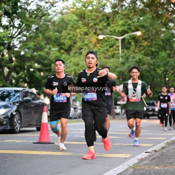 Runner Photo 3941312
