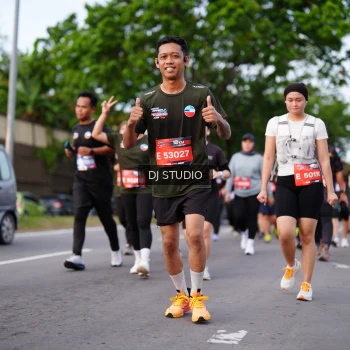 Runner Photo 3941316