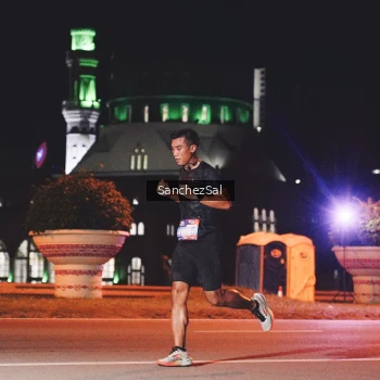Runner Photo 3941441