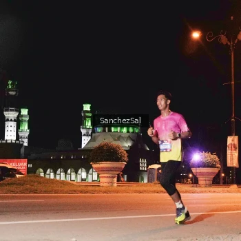 Runner Photo 3941564