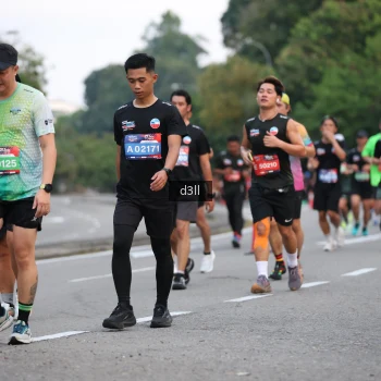 Runner Photo 3941575