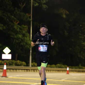 Runner Photo 3941585