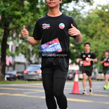 Runner Photo 3941615