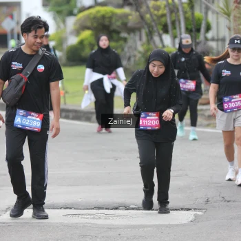 Runner Photo 3941677