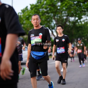 Runner Photo 3941694