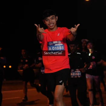 Runner Photo 3941725